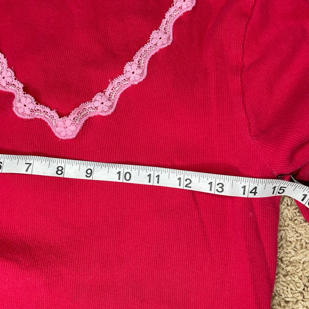 HUE Dreamy red wash Pink Lace Trim Ribbed baby tee Top long sleeve L - Picture 8 of 9